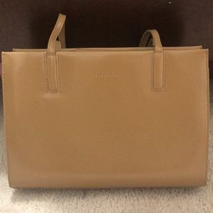 Tan Guess Bag -Brand New with tags